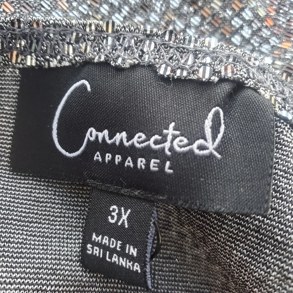 Connected Apparel Women's Silver Sequin Sparkly Top Size 3X - Picture 3 of 6
